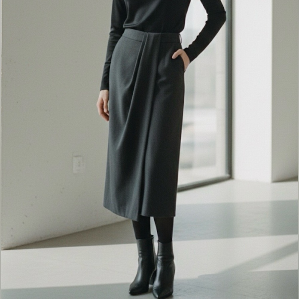 ANNE KLEIN Vintage 100% Wool Front-Draped Tulip Wrap Midi Pencil Skirt in Gray